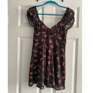 S Urban Outfitters Flowy Floral Mini Dress
